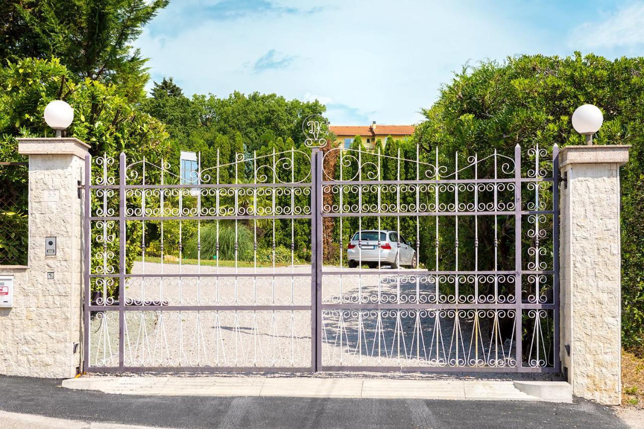 Apartment Veroeva Rukavac  Luaran gambar